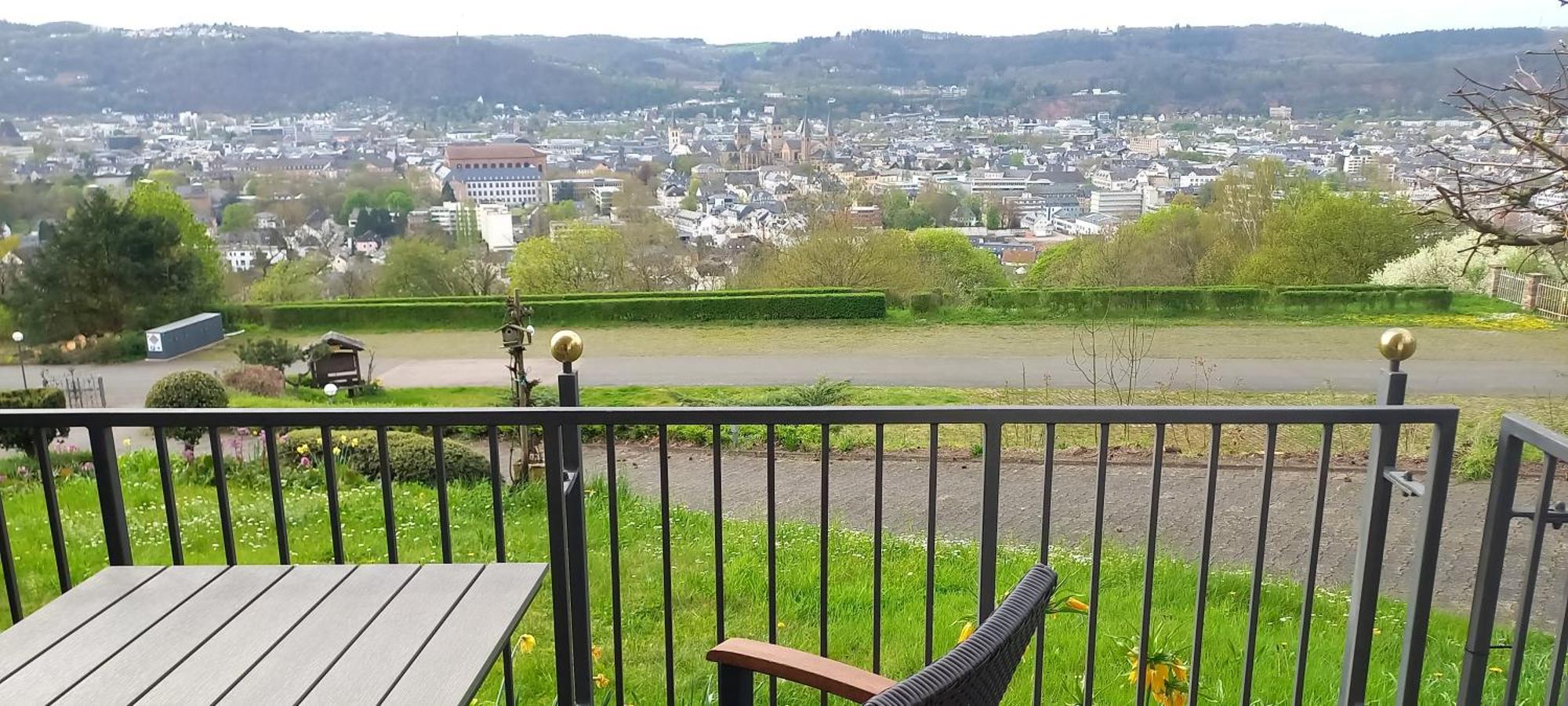 Ferienwohnungen Petrisberg Trier Bilik gambar