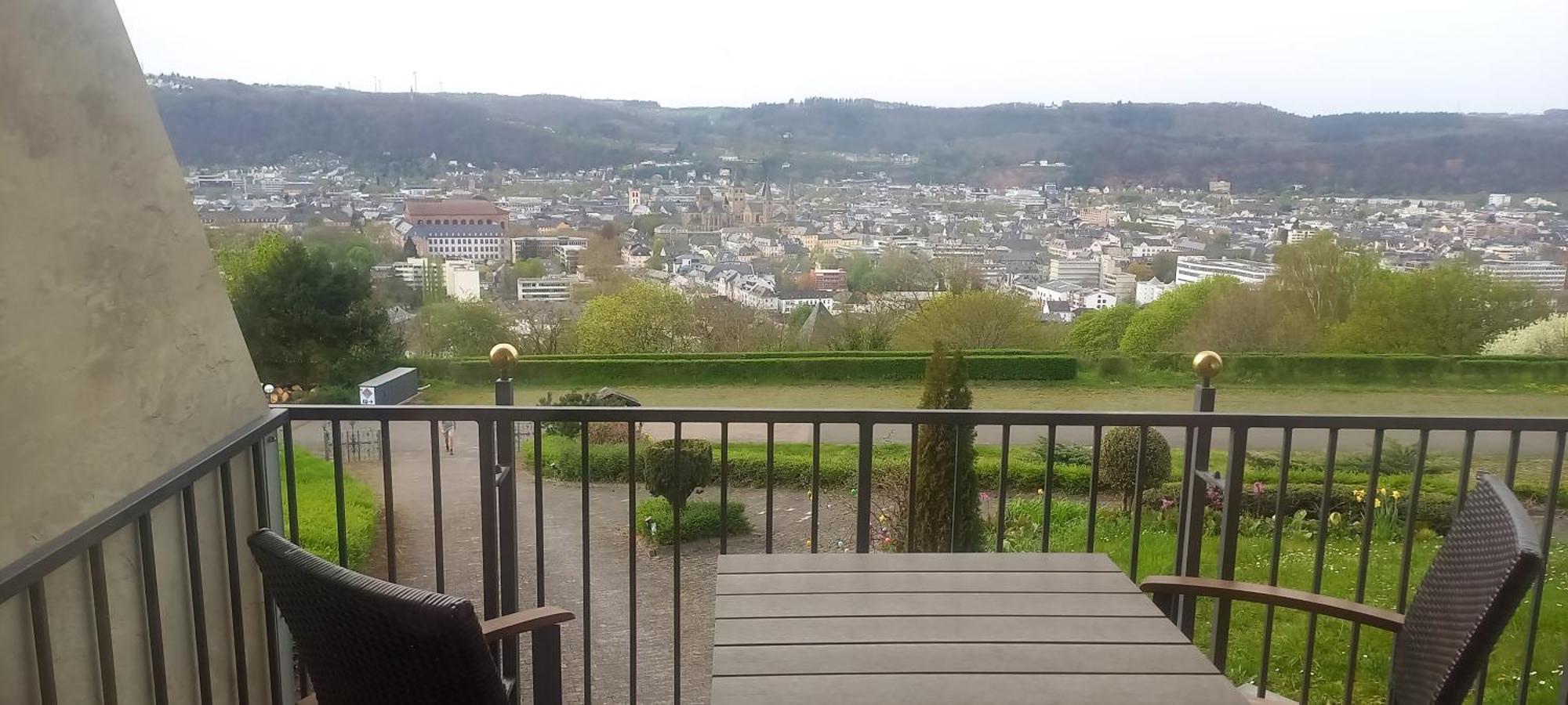 Ferienwohnungen Petrisberg Trier Bilik gambar
